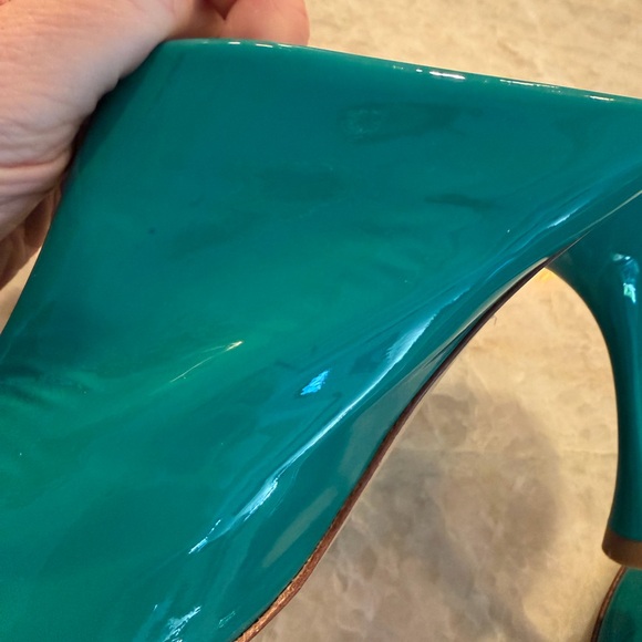 Bottega Veneta Sock Dot Mules in Blue Patent Leather - Picture 5 of 8